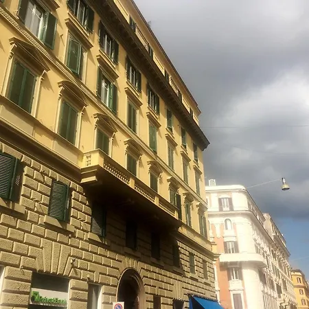 Roman Suite Appartement